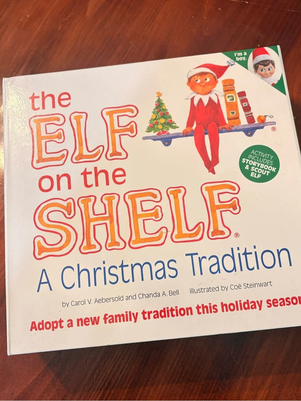 The Elf on the Shelf A Christmas Tradition - White Edition